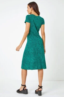 Green Leopard Print Ruched Midi Dress -Dress Haven Sales Store 001bfab7 b2e0 4de4 9786 5f9f67d6bb5b