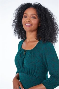 Black Petite Flute Sleeve Floral Lace Dress -Dress Haven Sales Store 0a01cdbe 42ce 4ad8 ab82 d205dd7d75a5