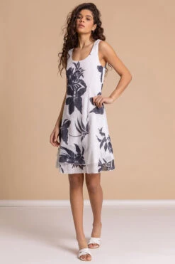 White Floral Print Layered Fit & Flare Dress 8 White Floral Print Layered Fit & Flare Dress -Dress Haven Sales Store 12866eef 8883 4e52 8f4b 6df64759c32c