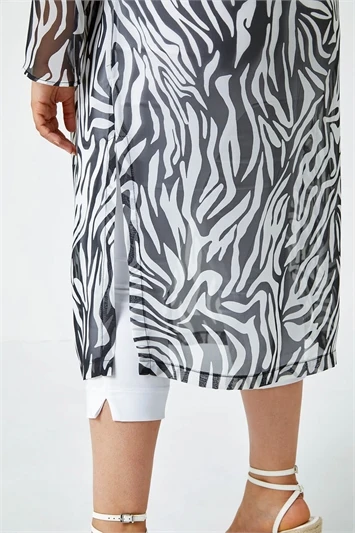 Black Curve Animal Shirred Stretch Maxi Dress 3 Black Curve Animal Shirred Stretch Maxi Dress