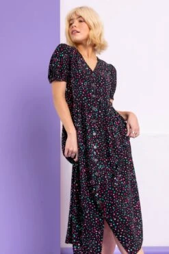 Black Ditsy Spot Print Button Down Dress -Dress Haven Sales Store 342e2569 df2d 4be3 92c6 baaf5c70c8c0