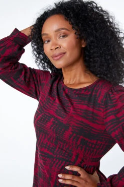 Wine Petite Abstract Print Fit & Flare Dress 10 Wine Petite Abstract Print Fit & Flare Dress -Dress Haven Sales Store 37aff7c9 eeff 41c6 9d34 0372fcc62312