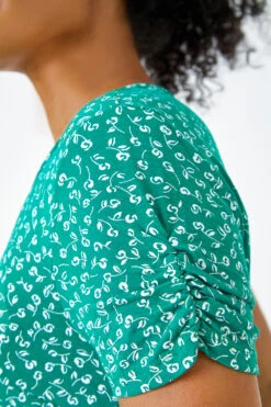 Green Petite Floral Print Midi Dress -Dress Haven Sales Store 3db3068b 5d3d 4cc8 b0f8 11e87d061d02