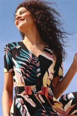 Red Floral Print Frill Hem Maxi Dress 11 Red Floral Print Frill Hem Maxi Dress -Dress Haven Sales Store 43d3e97a 020b 4892 a956 67577d22f268