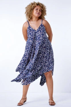 Navy Curve Ditsy Floral Hanky Hem Dress -Dress Haven Sales Store 5f31869e 9ca4 4082 9eaa 7365deb97745