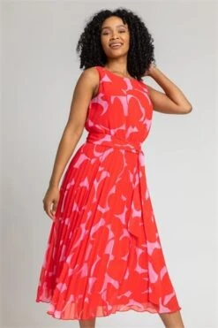 Red Petite Floral Print Tiered Frill Dress -Dress Haven Sales Store 703be6fa cfba 4b59 bd68 8e135afb42b4