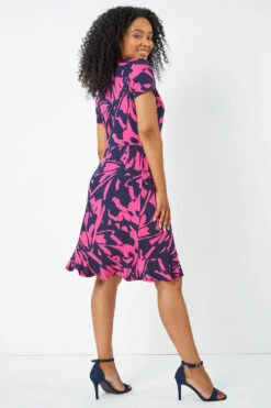 Pink Petite Abstract Print Wrap Dress 9 Pink Petite Abstract Print Wrap Dress -Dress Haven Sales Store 733b6fa6 2c1d 4959 aef8 f307824ce680