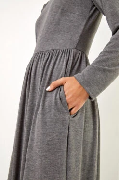 Dark Grey Pocket Stretch Maxi Dress -Dress Haven Sales Store 78dfa2b5 866f 42d4 aa2a 040c4d80e2a2