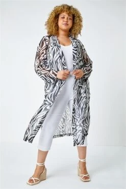 Black Curve Animal Shirred Stretch Maxi Dress 11 Black Curve Animal Shirred Stretch Maxi Dress -Dress Haven Sales Store 925deeff 3a14 420c a1aa 3a5a68b1b095