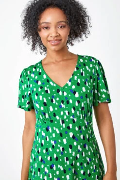 Green Petite Spot Frill Hem Stretch Dress 10 Green Petite Spot Frill Hem Stretch Dress -Dress Haven Sales Store 945a2b61 ec2e 47c0 b202 f6a5ae37da48