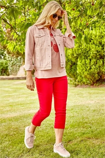 Pink Floral Shirred Waist Tiered Midi Dress 5 Pink Floral Shirred Waist Tiered Midi Dress - Image 3